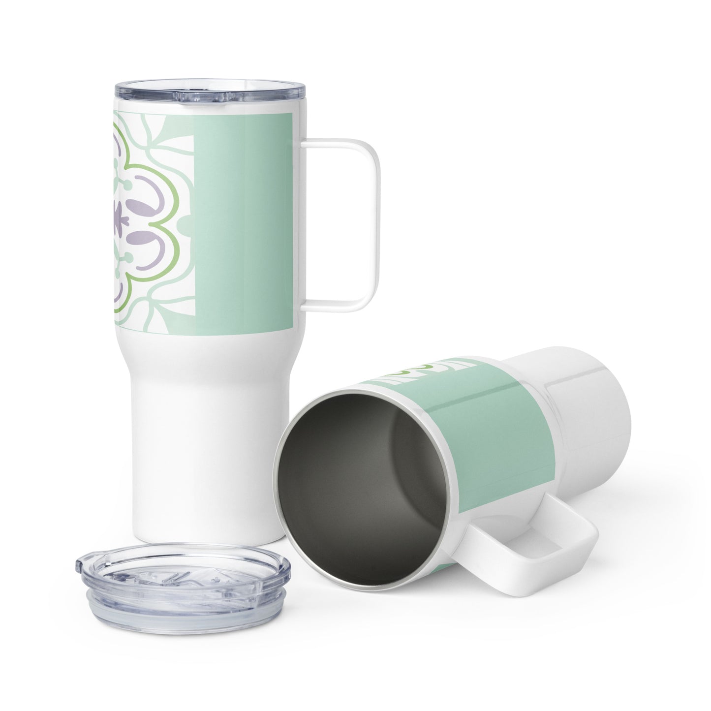 Travel mug with a handle